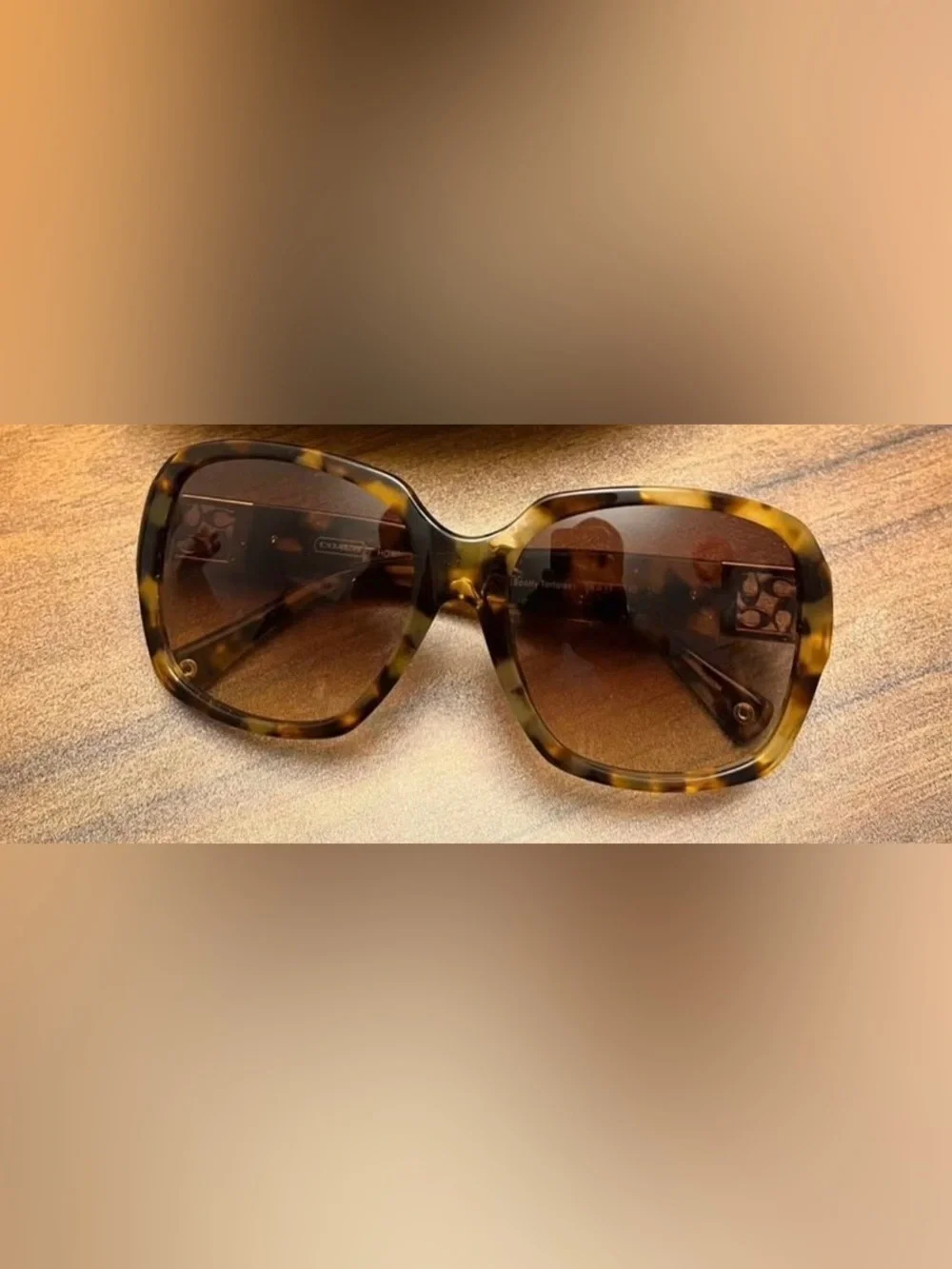 Coach tortoise-pattern square sunglasses